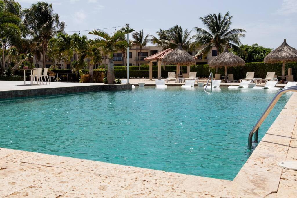 New! Cozy 1 Bedroom Condo- Gold Coast, Noord Aruba Palm Beach Eksteriør billede