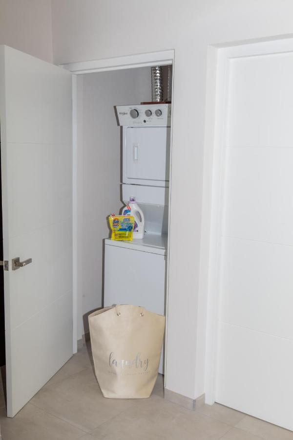 New! Cozy 1 Bedroom Condo- Gold Coast, Noord Aruba Palm Beach Eksteriør billede